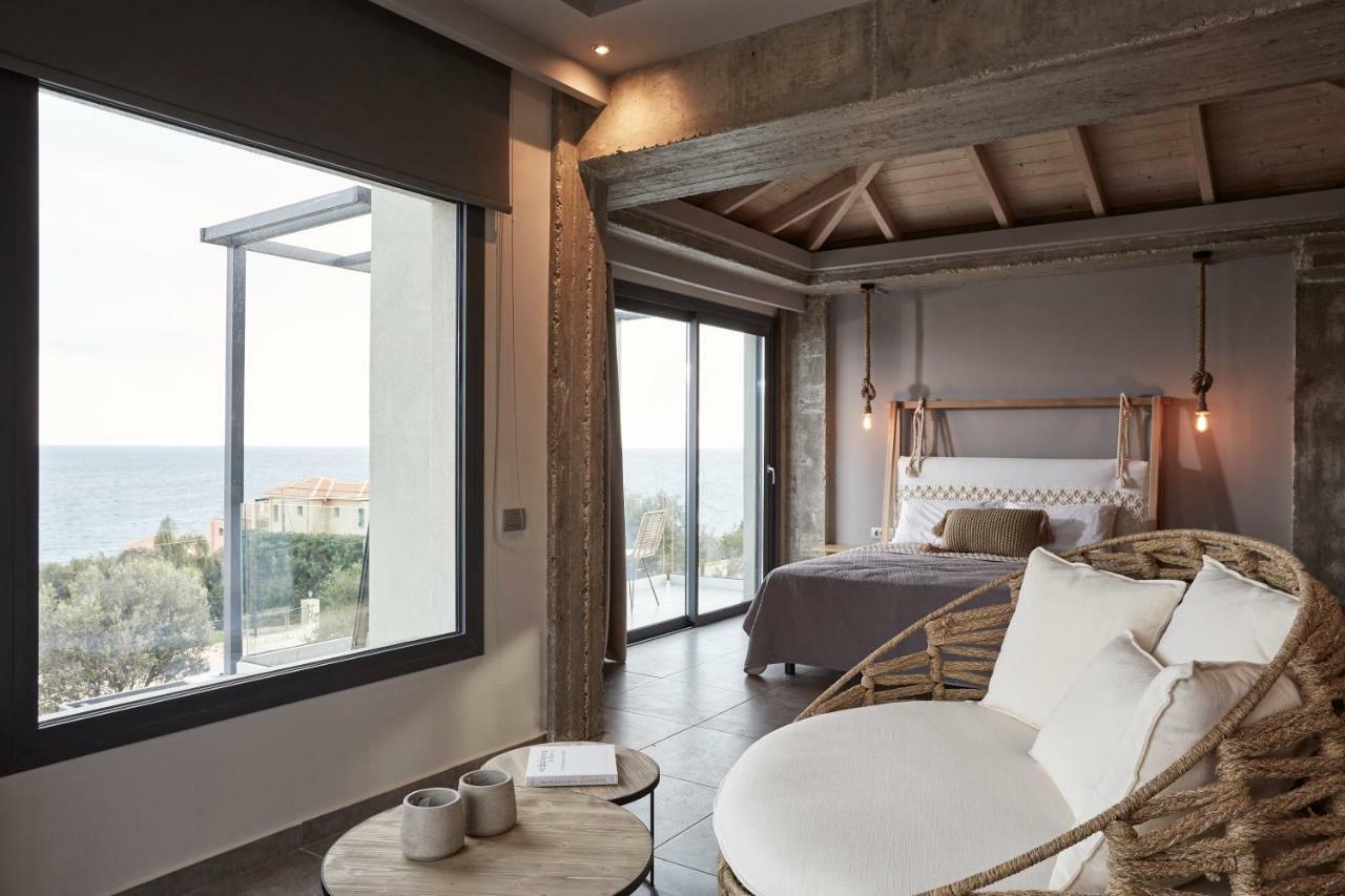 Villa Sea Front Spathion Экстерьер фото