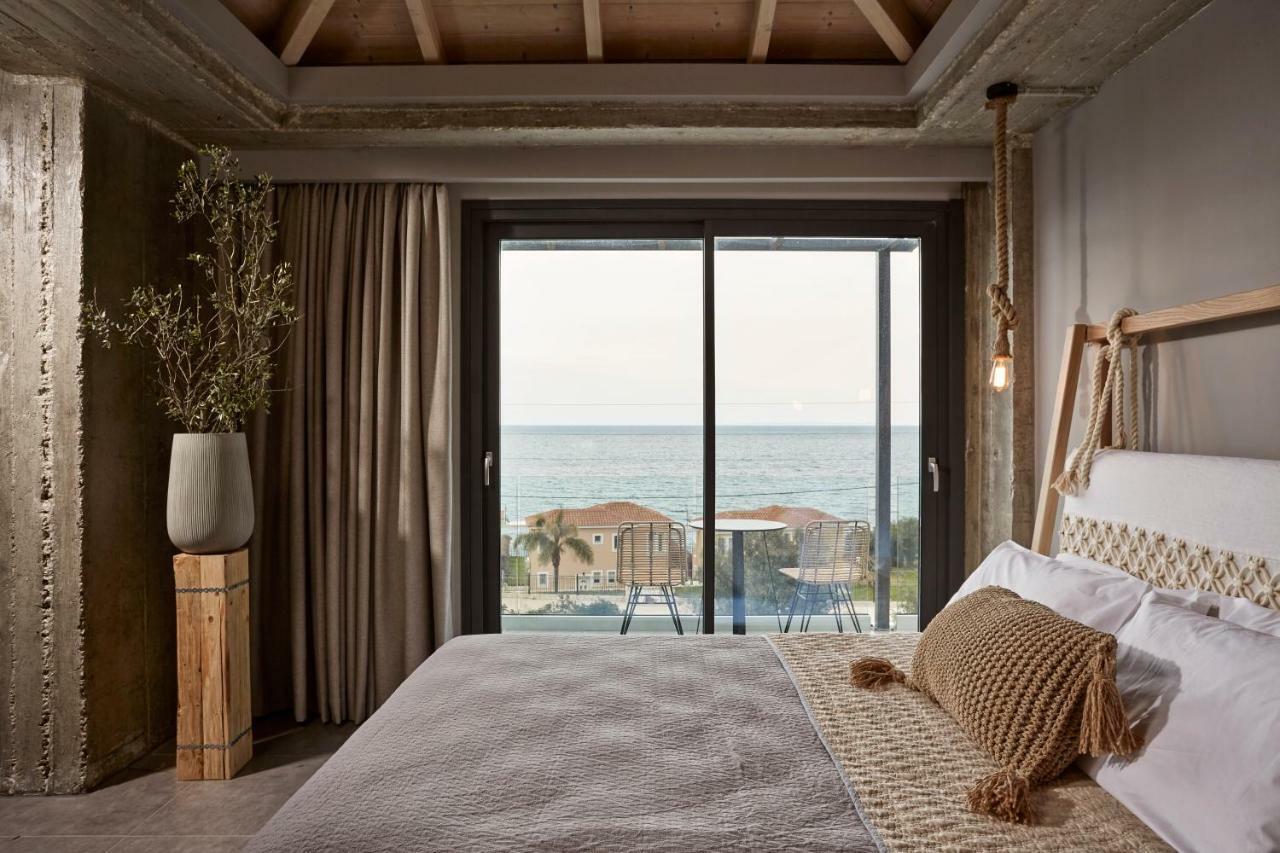 Villa Sea Front Spathion Экстерьер фото